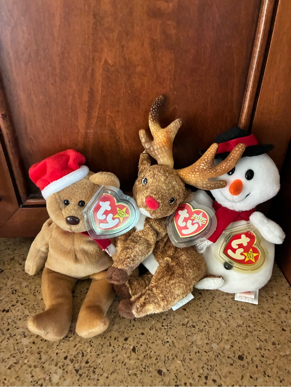 Vintage TY Beanie Babies Christmas Lot of 3 1997 Teddy Roxie Snowball Tags